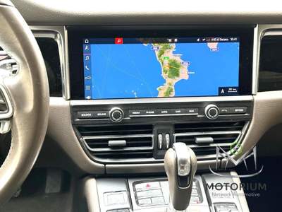 Porsche Macan 
                                                                                                                         Grigio usata Rende