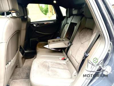 Porsche Macan 
                                                                                                                         Grigio usata Rende