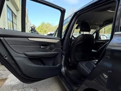 BMW Serie 2 220d d Gran Tourer Luxury business pack auto 7p.ti usata Reggio nell'Emilia