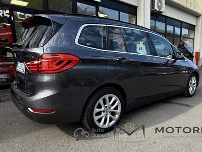 BMW Serie 2 220d d Gran Tourer Luxury business pack auto 7p.ti usata Reggio nell'Emilia