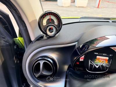 Smart ForTwo eq Prime 4,6kW Giallo usata Rende