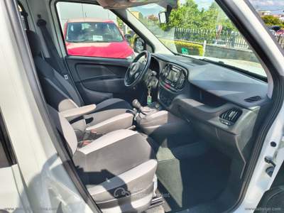 Fiat Doblò Doblò 1.3 MJT S&S PC Combi N1 Lounge Bianco usata Somma Vesuviana