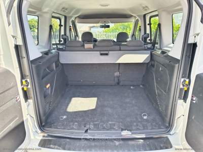 Fiat Doblò Doblò 1.3 MJT S&S PC Combi N1 Lounge Bianco usata Somma Vesuviana