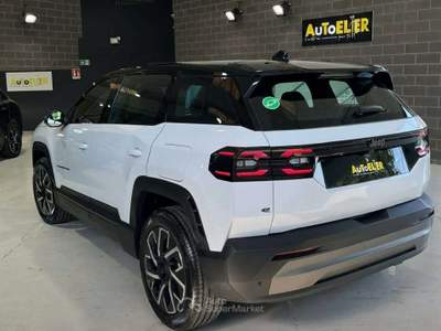Jeep Compass Compass 1.2 turbo e-hybrid mhev Altitude fwd 145cv edct6 Bianco usata Rondissone