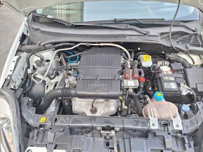 Fiat Punto Evo fiat punto easy 1.4 cc natural power usata Mirabella Eclano