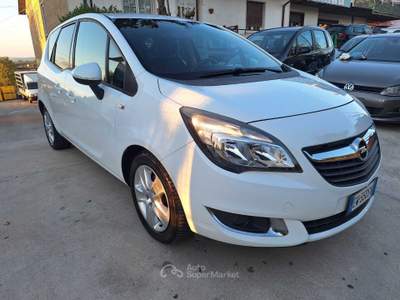 Opel Meriva opel meriva 1.4 turbo 120cv gpl cosmo Bianco usata Mirabella Eclano