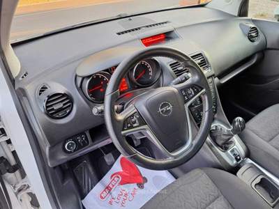 Opel Meriva opel meriva 1.4 turbo 120cv gpl cosmo Bianco usata Mirabella Eclano