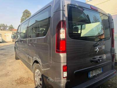 Renault Trafic passenger T29 2.0 dci 145cv L2H1 Energy Zen E6d-temp Blu/Azzurro usata CASTEL MAGGIORE