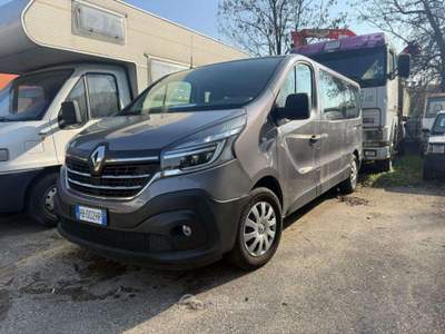 Renault Trafic passenger T29 2.0 dci 145cv L2H1 Energy Zen E6d-temp Blu/Azzurro usata CASTEL MAGGIORE