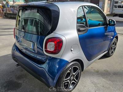 Smart ForTwo 90 0.9 Turbo twinamic Passion Blu/Azzurro usata Atripalda