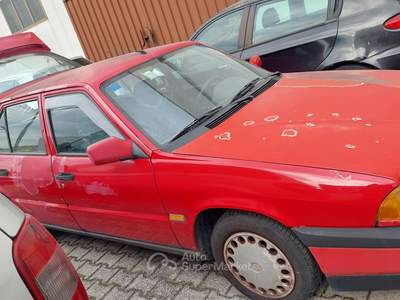 Alfa Romeo 33 Del 1990 ,motore da rifare Rosso usata Conselve