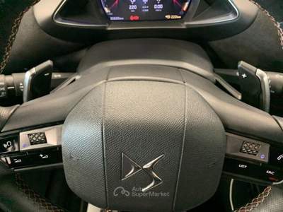 DS Automobiles DS 3 Crossback Performance Line 1.5 BlueHDi STRAFULL Automatico Bianco usata Qualiano