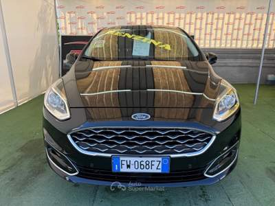 Ford Fiesta VIGNALE 1.0 BENZINA 100CV Nero usata Giugliano