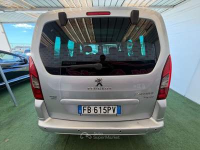 Peugeot Partner 1.6 DIESEL 100CV Argento usata Giugliano