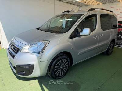 Peugeot Partner 1.6 DIESEL 100CV Argento usata Giugliano