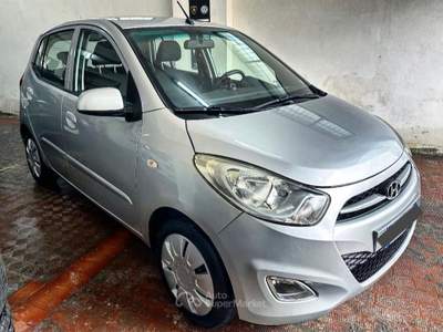 Hyundai i10 GPL SERIE/ RATE / FINANZIAMENTI Grigio usata Benevento