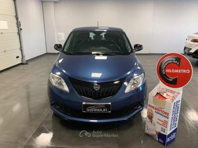 Lancia Ypsilon 1.0 Benzina Hybrid Ecochic Gold 5 Porte Blu/Azzurro usata Qualiano