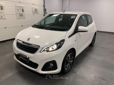 Peugeot 108 1.0 Benzina 5 Porte Allure Bianco usata Qualiano