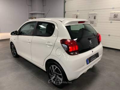Peugeot 108 1.0 Benzina 5 Porte Allure Bianco usata Qualiano