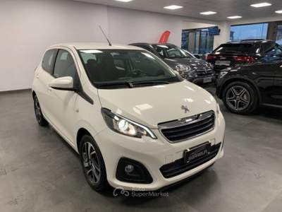 Peugeot 108 1.0 Benzina 5 Porte Allure Bianco usata Qualiano
