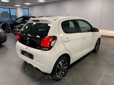 Peugeot 108 1.0 Benzina 5 Porte Allure Bianco usata Qualiano