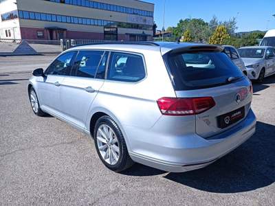 Volkswagen Passat SCR DSG Executive BMT Argento usata Assisi