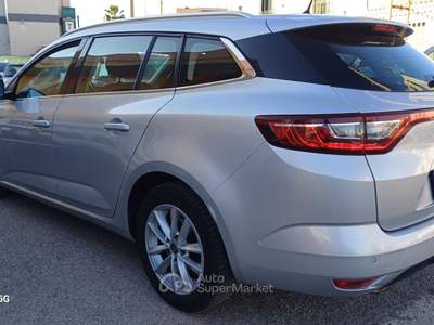 Renault Mégane Megane Mégane Sporter dCi 8V 110 CV Energy Business Grigio usata Massafra