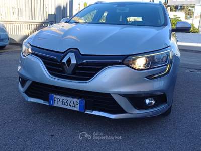 Renault Mégane Megane Mégane Sporter dCi 8V 110 CV Energy Business Grigio usata Massafra