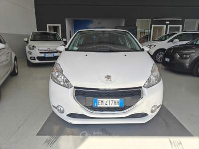Peugeot 208 1.4 HDi Ideale per Neopatentati molto bella!! Bianco usata Perugia