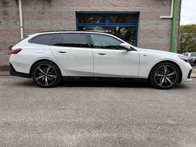 BMW Serie 5 520d D 48V XDRIVE 197CV TOURING MSPORT PRO Bianco usata Venezia