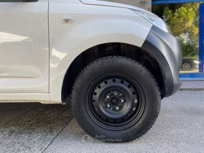Daihatsu Terios 1.3 86CV SX 4X4 5 P CLIMA RADIO CD GANCIO TRAINO Bianco usata Venezia