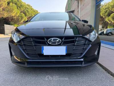 Hyundai i20 1.2 84CV MPI SENSORI PARCHEGGIO REETROCAMERA Nero usata Venezia