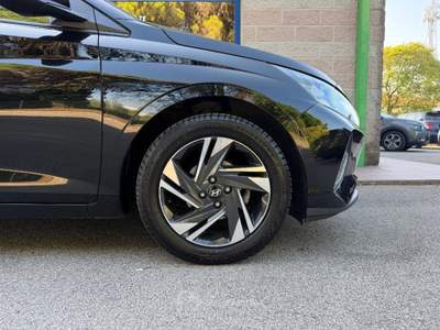 Hyundai i20 1.2 84CV MPI SENSORI PARCHEGGIO REETROCAMERA Nero usata Venezia