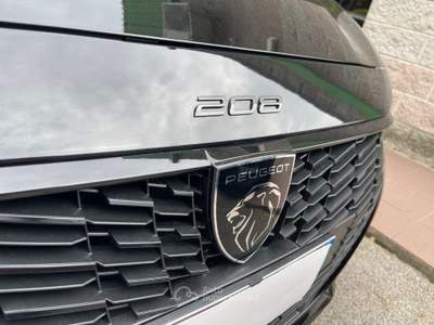 Peugeot 208 HYBRID 136CV GT AUTOMATICA DCS6 GARANZIA 8 ANNI Nero usata Venezia