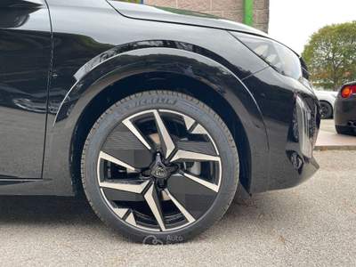 Peugeot 208 HYBRID 136CV GT AUTOMATICA DCS6 GARANZIA 8 ANNI Nero usata Venezia