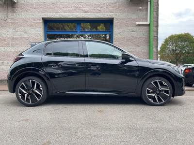 Peugeot 208 HYBRID 136CV GT AUTOMATICA DCS6 GARANZIA 8 ANNI Nero usata Venezia