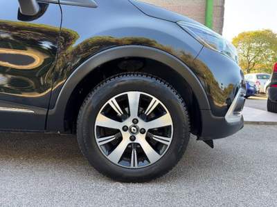 Renault Captur 0.9 90CV TCE ENERGY BOSE NAVIGATORE SENSORI PARCH. Nero usata Venezia