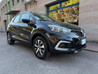 Renault Captur 0.9 90CV TCE ENERGY BOSE NAVIGATORE SENSORI PARCH. Nero usata Venezia