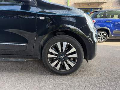 Renault Twingo VIBES 31KW KM-22.500 Nero usata Venezia