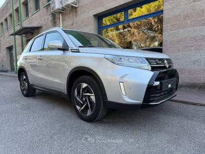 Suzuki Vitara 1.4H TOP 2WD 110CV NUOVA DA IMMATRICOLARE Argento usata Venezia