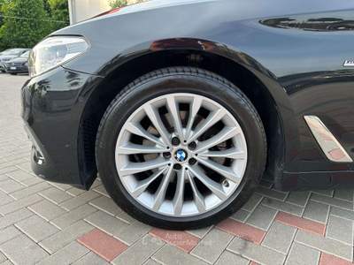 BMW Serie 5 520d 520 d Touring XDRIVE Luxury AUTOM EURO6 LED CRUISE ADATTIVO Nero usata San Felice sul Panaro