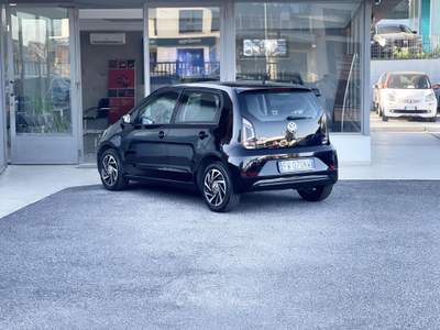 Volkswagen up! Benzina 60CV E6 Neo - 2019 Nero usata Roma