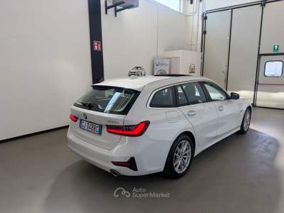 BMW Serie 3 320e 320e Touring Business Advantage Bianco usata Poviglio
