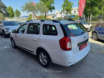 Dacia Logan MCV 1.5 dci Laureate Family 90cv Bianco usata Cernusco sul Naviglio