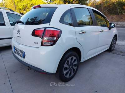 Citroen C3 citroen c 3 1.2 pure tech 82 cv Bianco usata Mirabella Eclano