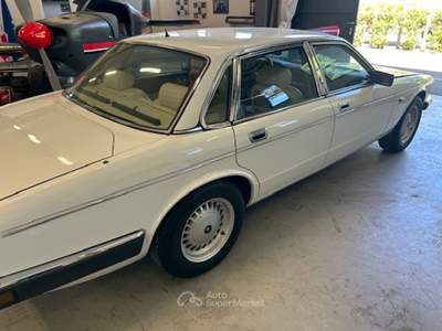 Jaguar XJ JAGUAR XJ 3,6 Beige usata Vetralla