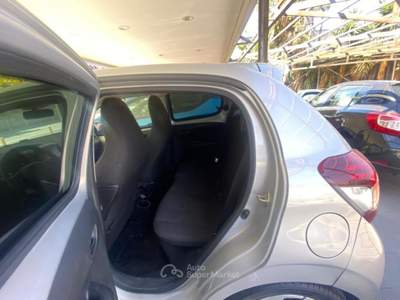 Peugeot 108 VTi 72cv 5 PORTE ALLURE GPL TECH Argento usata Napoli