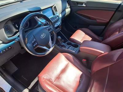 Hyundai Tucson 4wd Xpossible integrale 177cv Bianco usata Vasto
