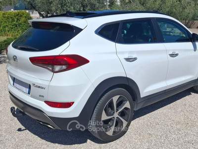 Hyundai Tucson 4wd Xpossible integrale 177cv Bianco usata Vasto