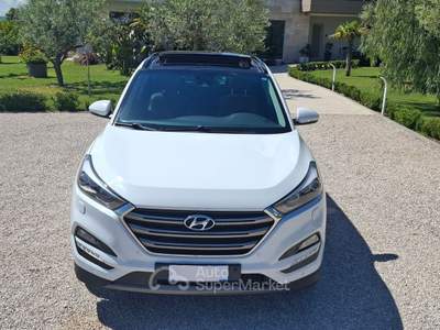 Hyundai Tucson 4wd Xpossible integrale 177cv Bianco usata Vasto